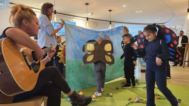 Schulkindergarten bei Galeria